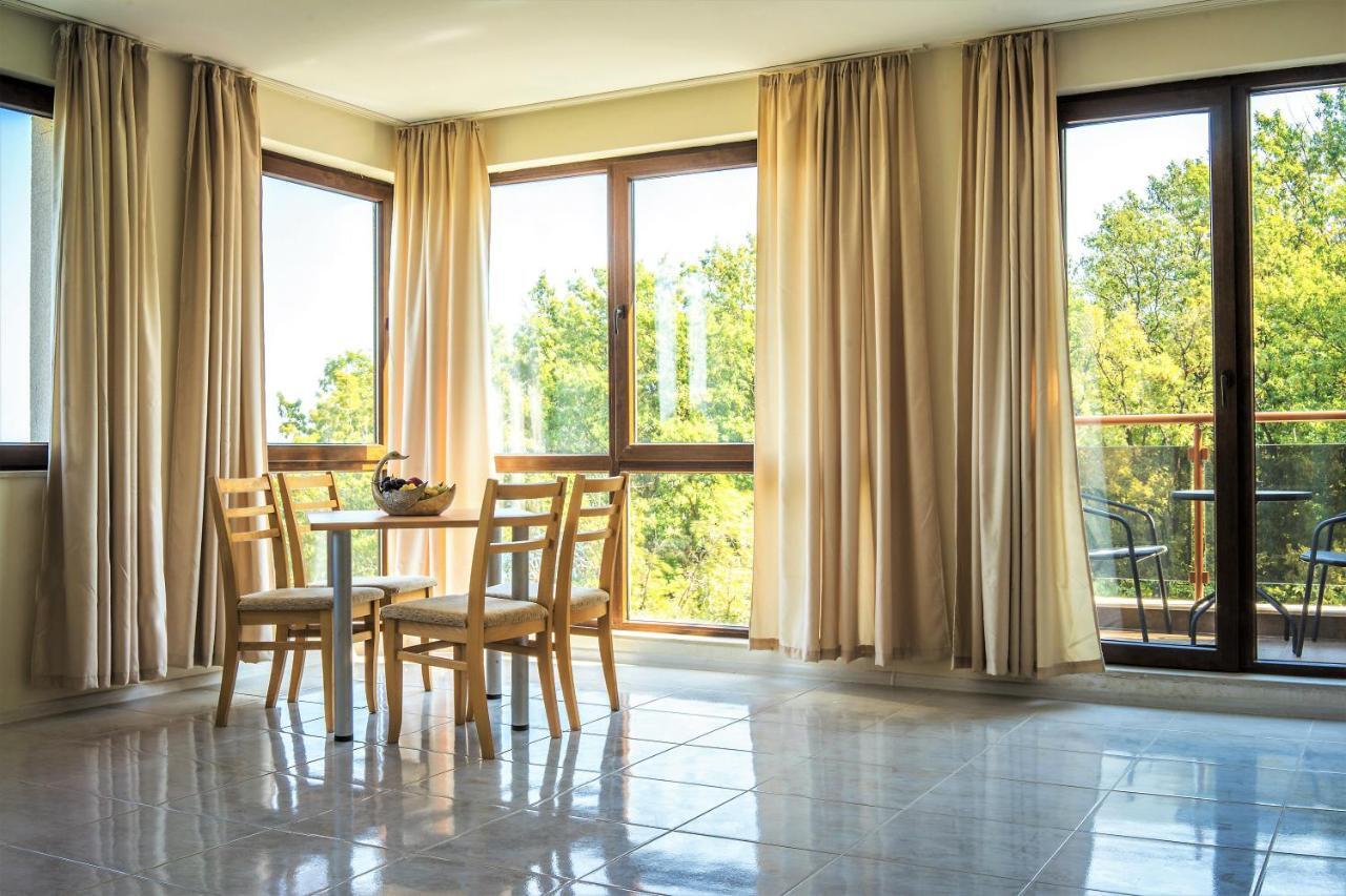 Moreto Seaside Aparthotel オブゾー エクステリア 写真